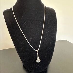 Vintage Silver Teardrop Necklace with Mother-of-Pearl Accent